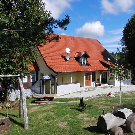 Gostilna Stara Posta Hotel Podkraj Exterior foto