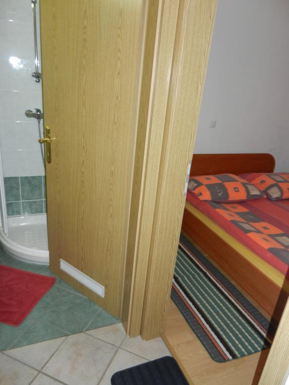 Gostilna Stara Posta Hotel Podkraj Exterior foto