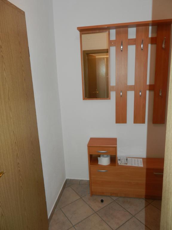 Gostilna Stara Posta Hotel Podkraj Exterior foto