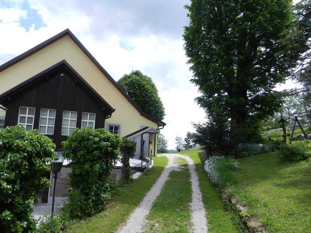 Gostilna Stara Posta Hotel Podkraj Exterior foto